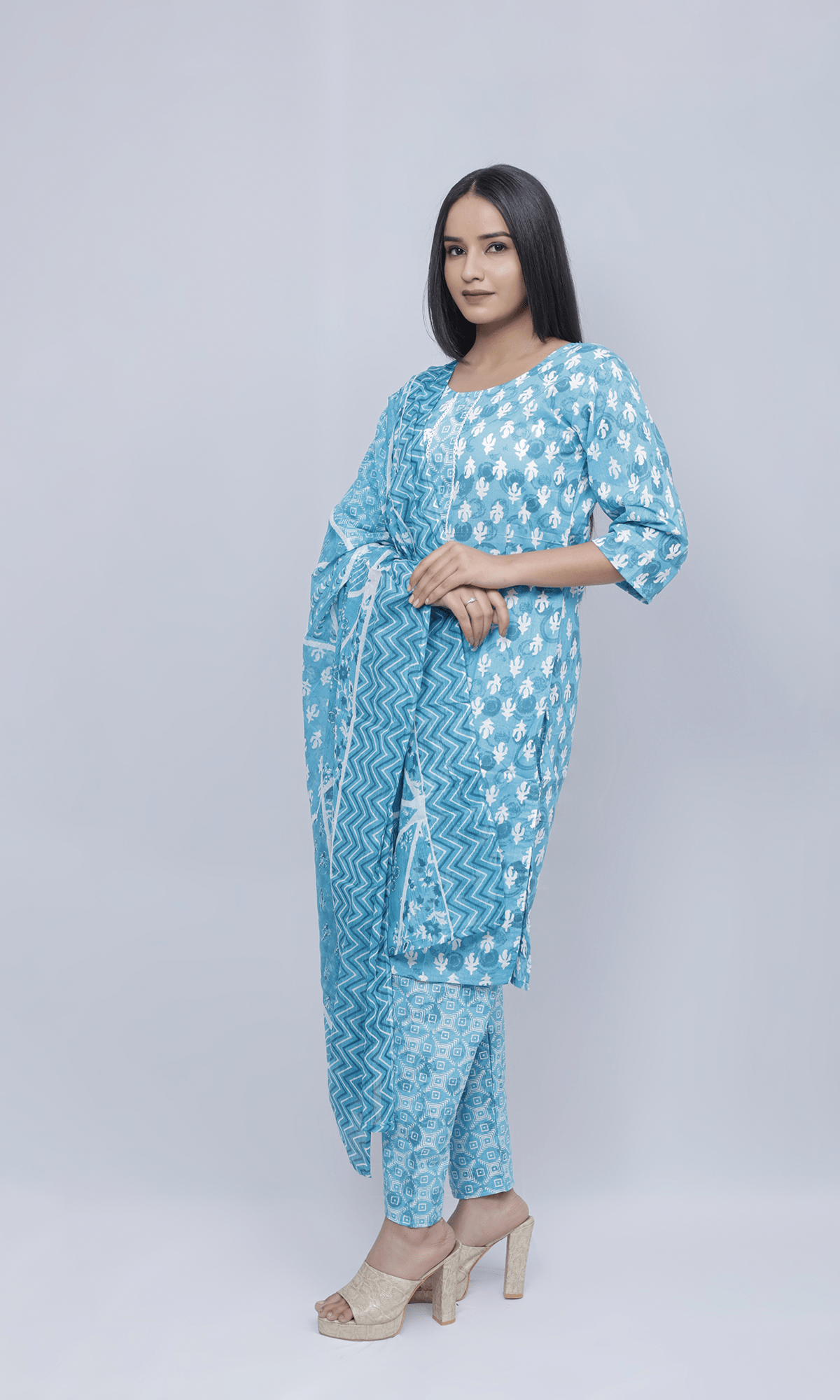 Fancy Print Salwar Suit Set