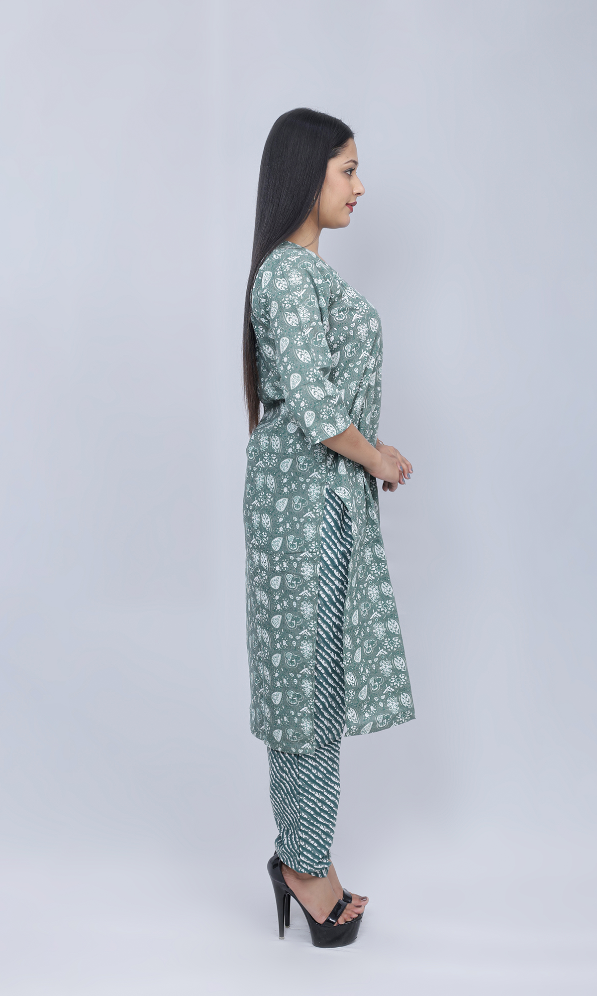 Rayon Aura Kurti